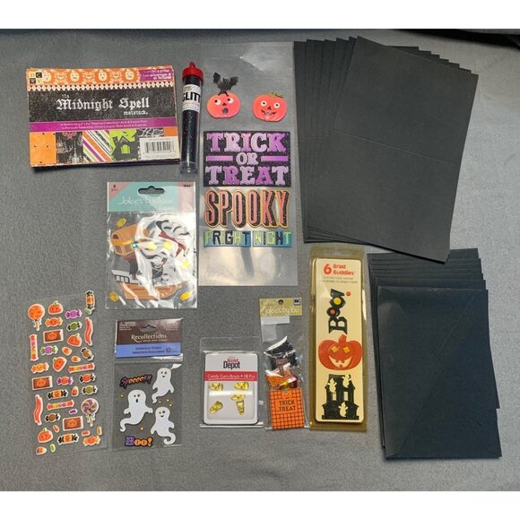 Complete Halloween Scrapbooking Kit With Stickers Embellishments Black Paper & E - Picture 7 of 12